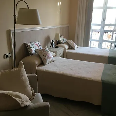 Aparturistic ático Plaza Del Museo Apartamento Sevilha